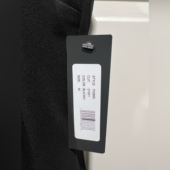 NWT bebe Halter Color Block Dress - Picture 9 of 9